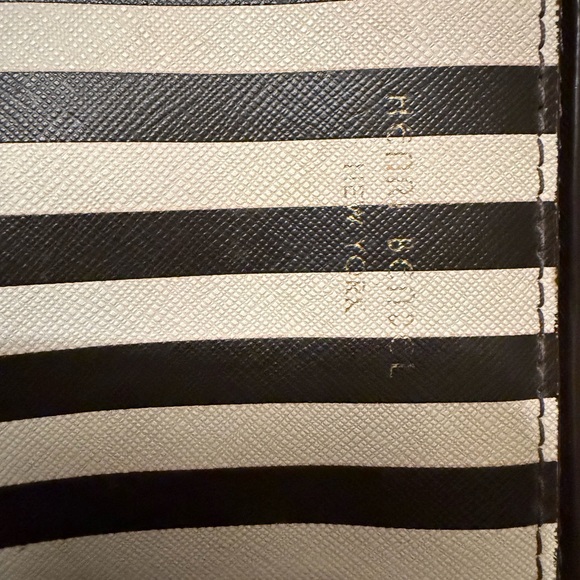 Black and White Striped Handbag Henri Bendel - Picture 3 of 14